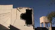 آثار ضرب الدبابة الحوثية على المسجد ومرفقاته أثناء صلاةالجمعة